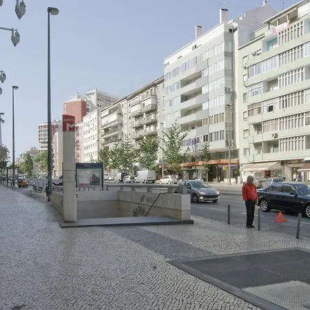 Apartman Bordalo Pinheiro Apartment-top Floor & Elevator