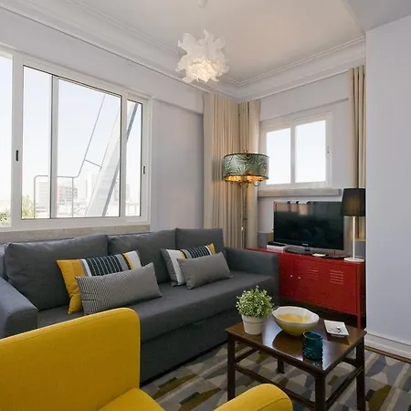 Bordalo Pinheiro Apartment-top Floor & Elevator Apartman Lisboa