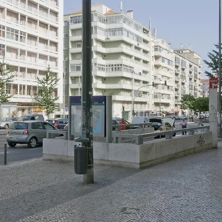 Apartman Bordalo Pinheiro Apartment-top Floor & Elevator *